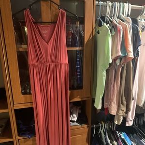 Full length Maternity Dress Size XS. Barely worn.